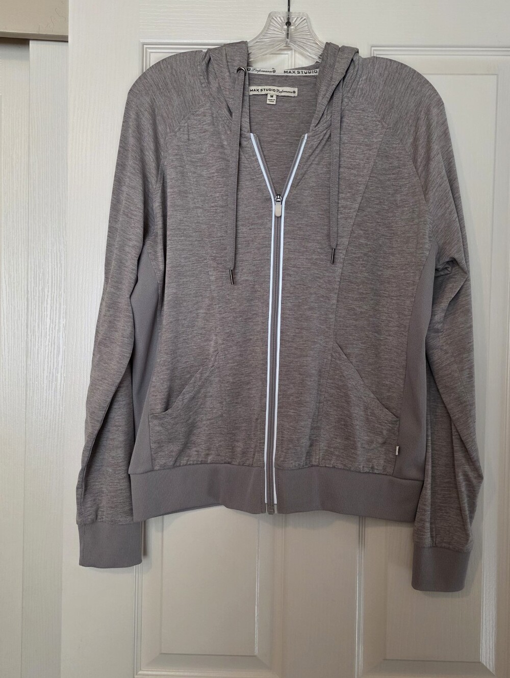 Max Studio Performance Light Heather Gray Zip Hoodie Size M